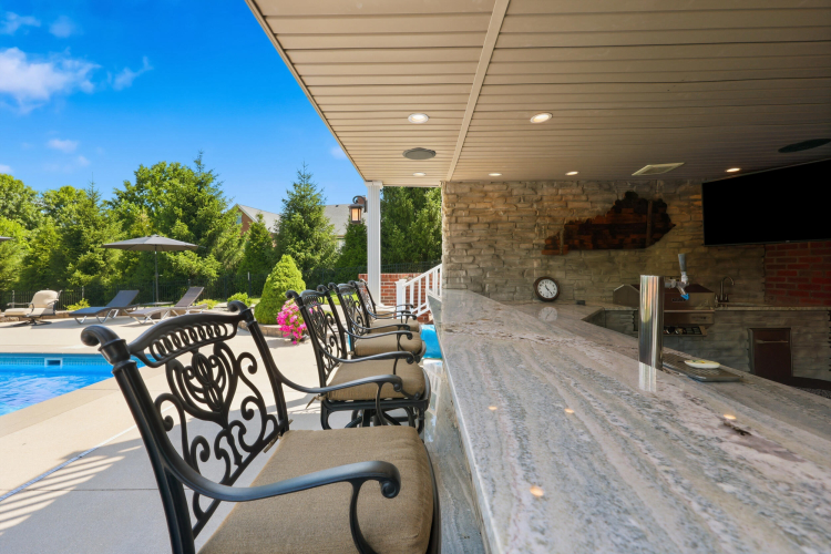 Listing Image 59