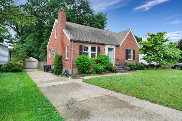 Listing Image 2