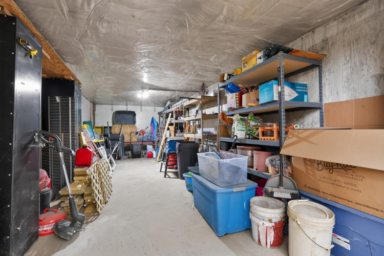 Listing Image 41