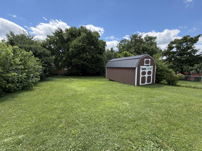 Listing Image 18