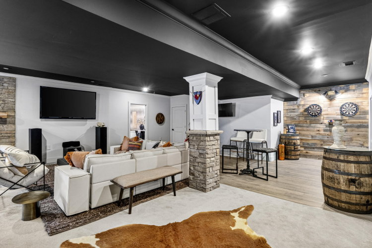 Listing Image 55