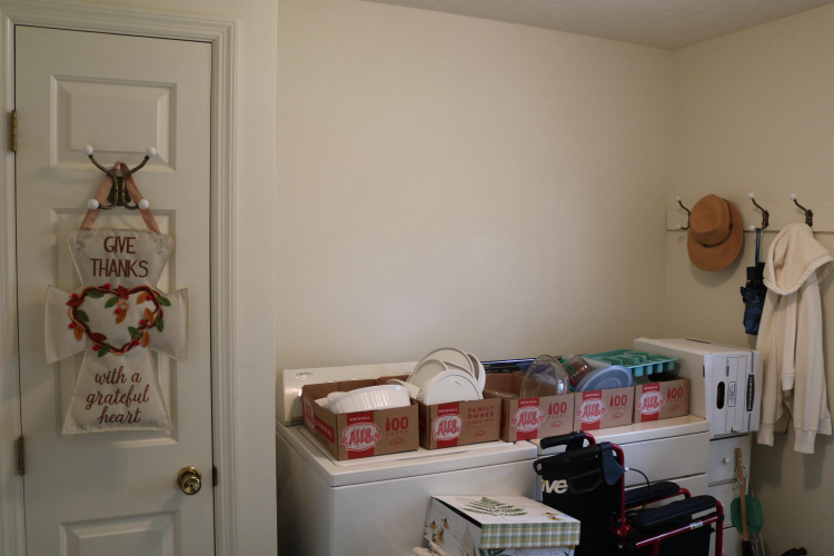 Listing Image 7