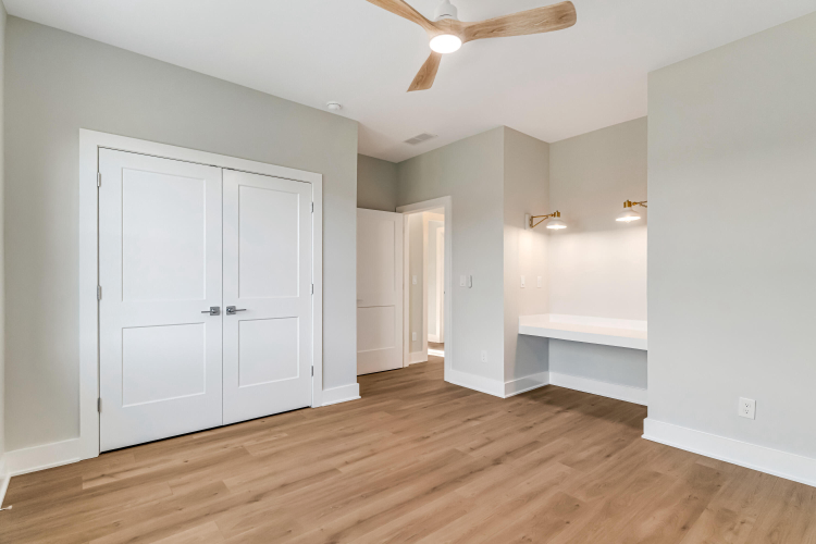 Listing Image 53