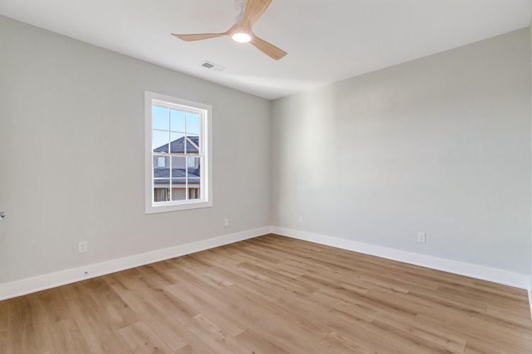 Listing Image 57