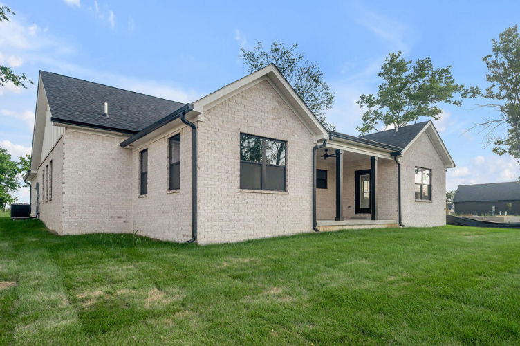 Listing Image 53
