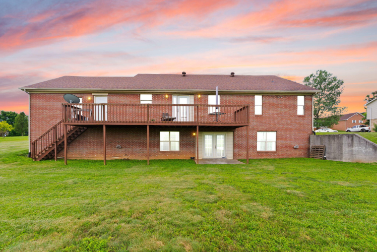 Listing Image 17