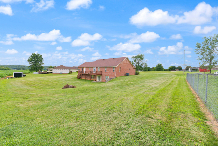 Listing Image 20