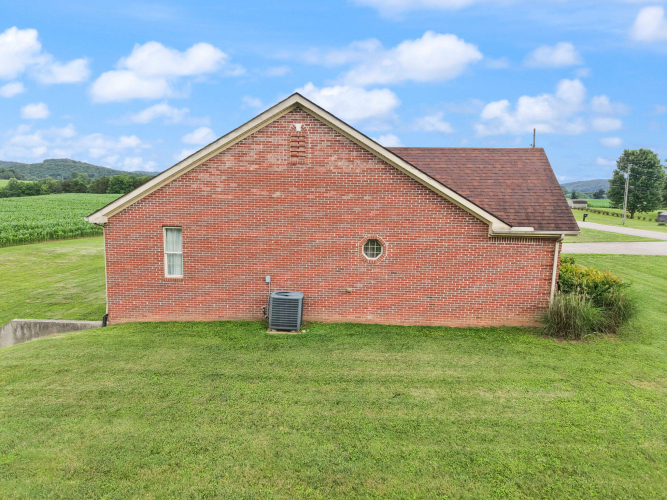 Listing Image 93
