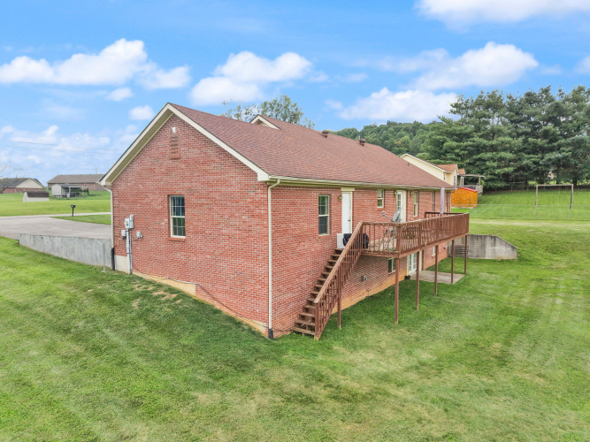 Listing Image 100