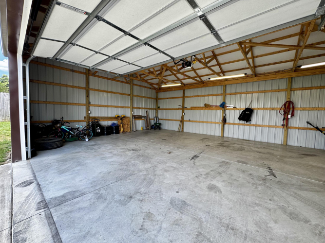 Listing Image 27