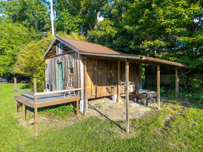 Listing Image 17