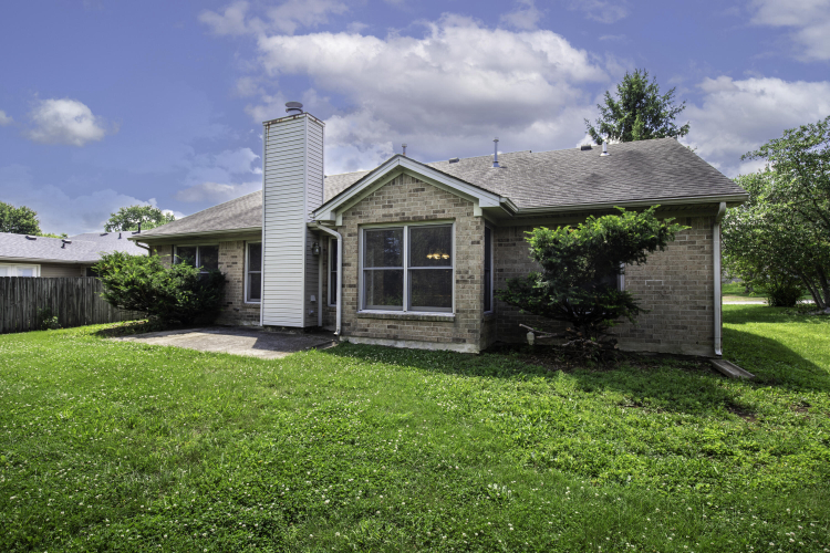 Listing Image 5
