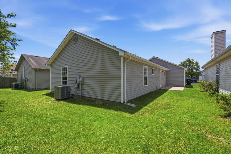 Listing Image 24