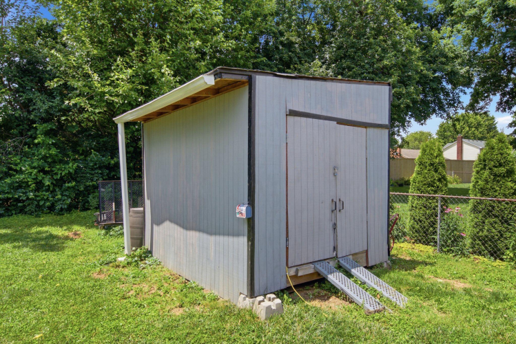 Listing Image 35