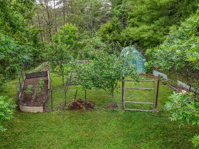 Listing Image 47