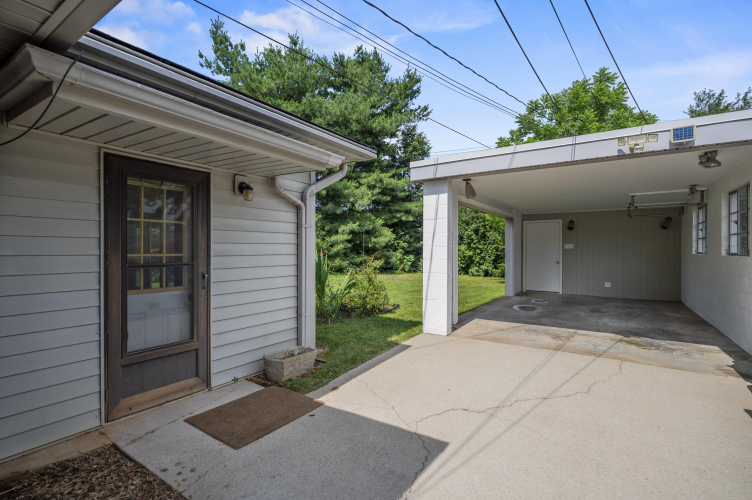 Listing Image 37