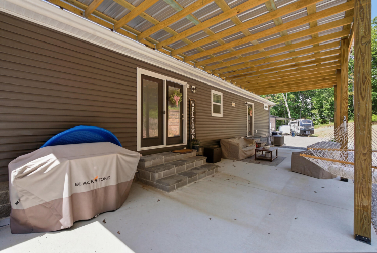 Listing Image 45