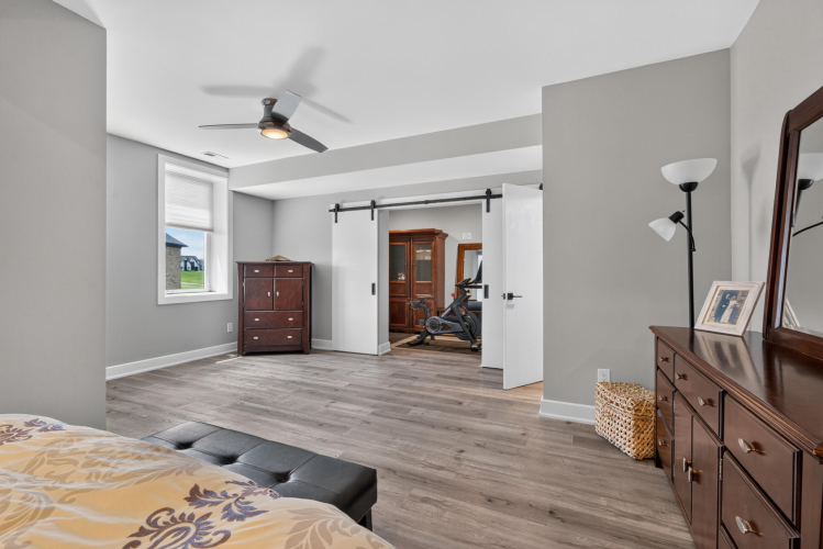 Listing Image 55