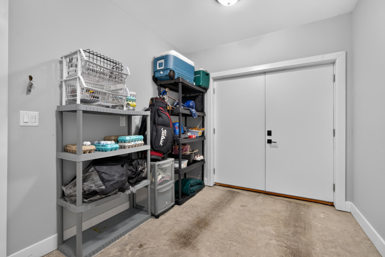 Listing Image 58