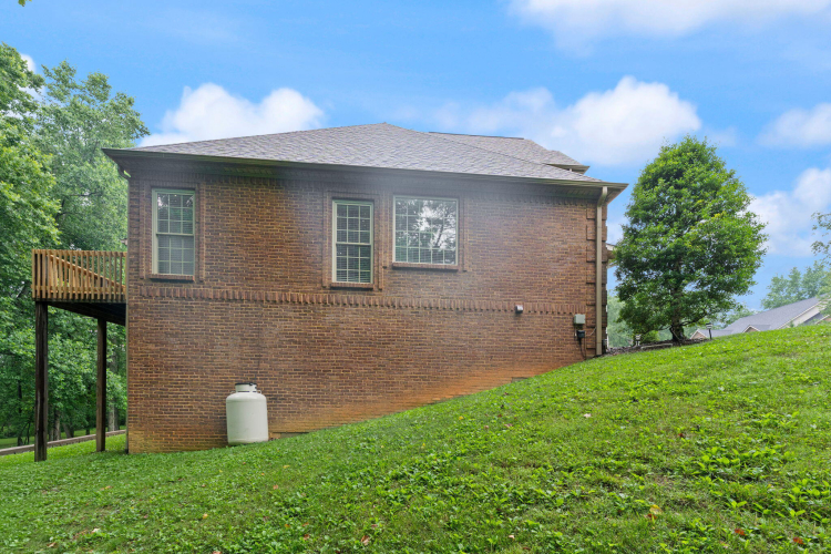 Listing Image 122