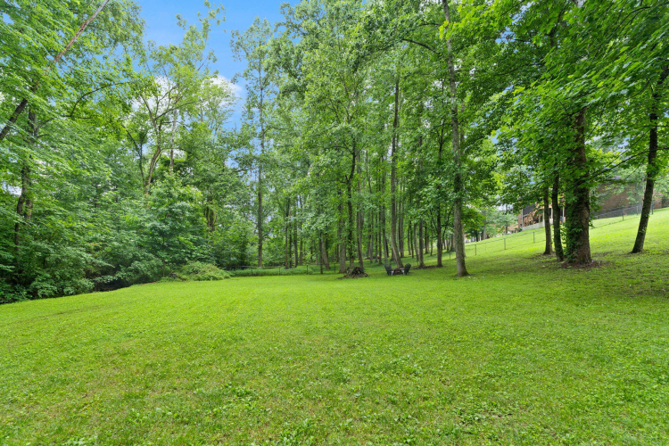 Listing Image 128