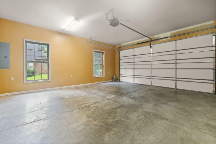 Listing Image 131