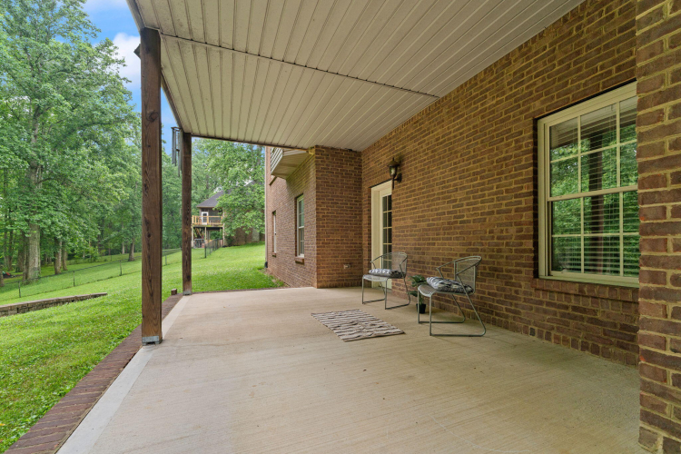 Listing Image 19