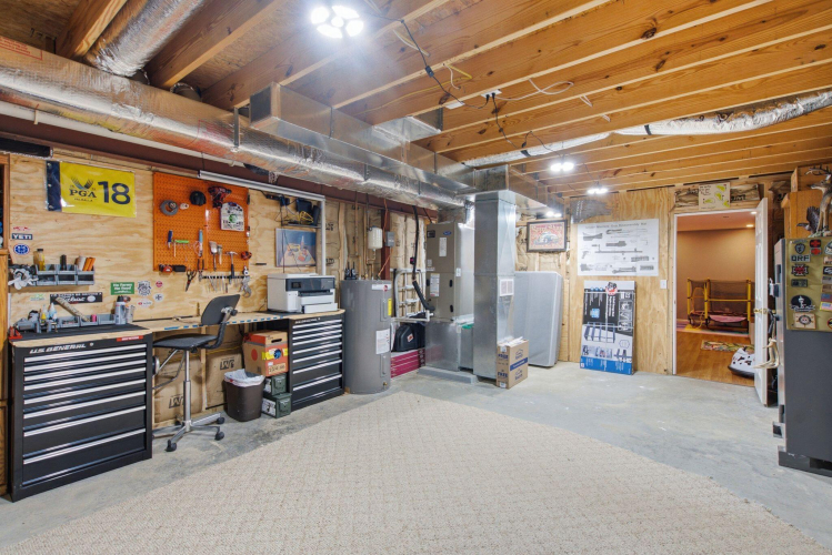 Listing Image 42