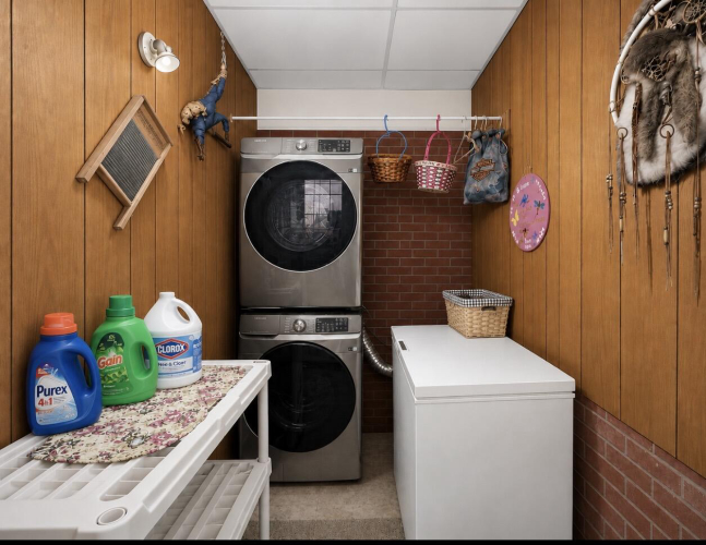 Listing Image 22