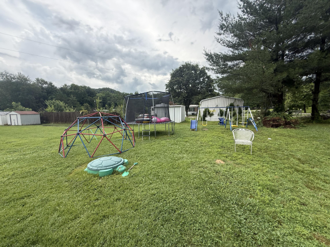 Listing Image 29