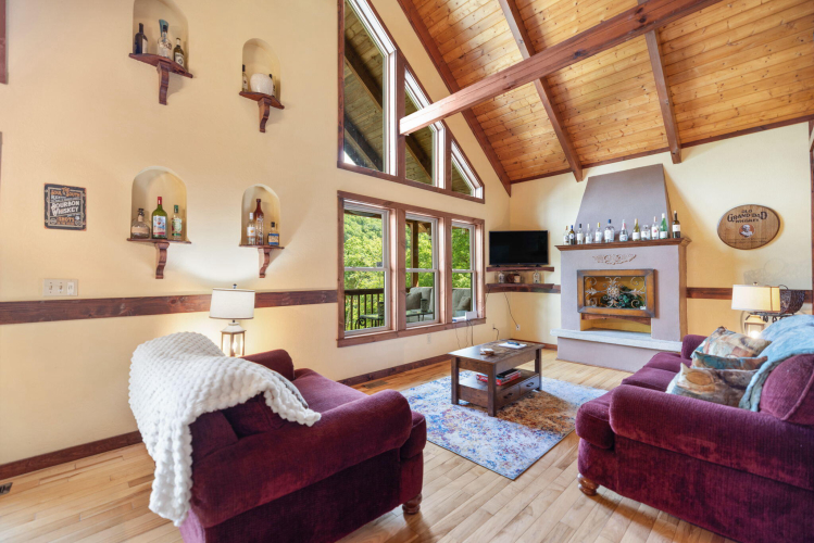 Listing Image 15