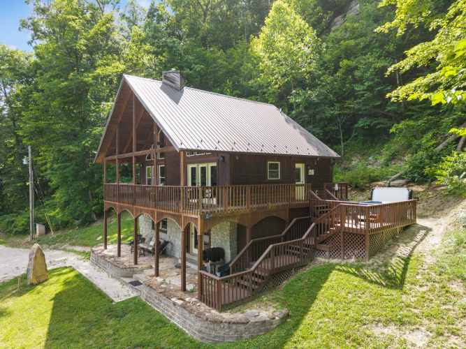 Listing Image 5