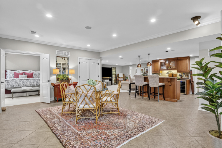 Listing Image 56