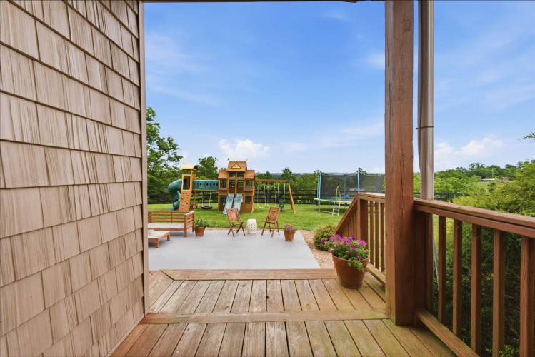 Listing Image 51