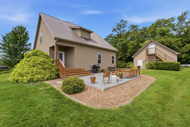 Listing Image 54