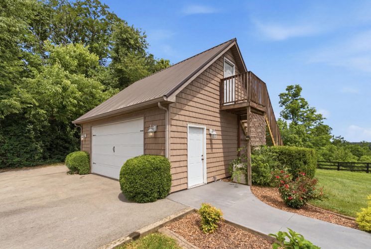 Listing Image 59