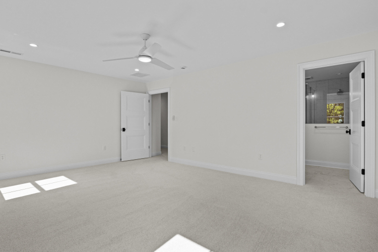 Listing Image 39