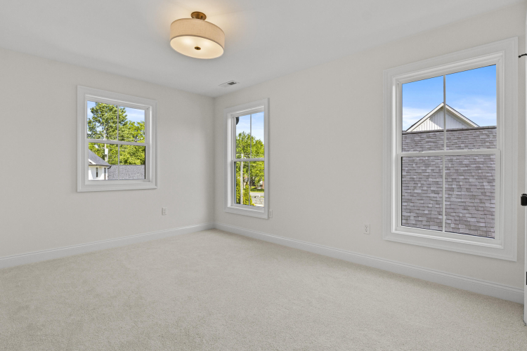 Listing Image 52