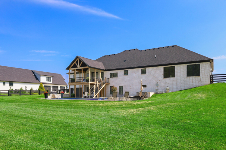 Listing Image 56