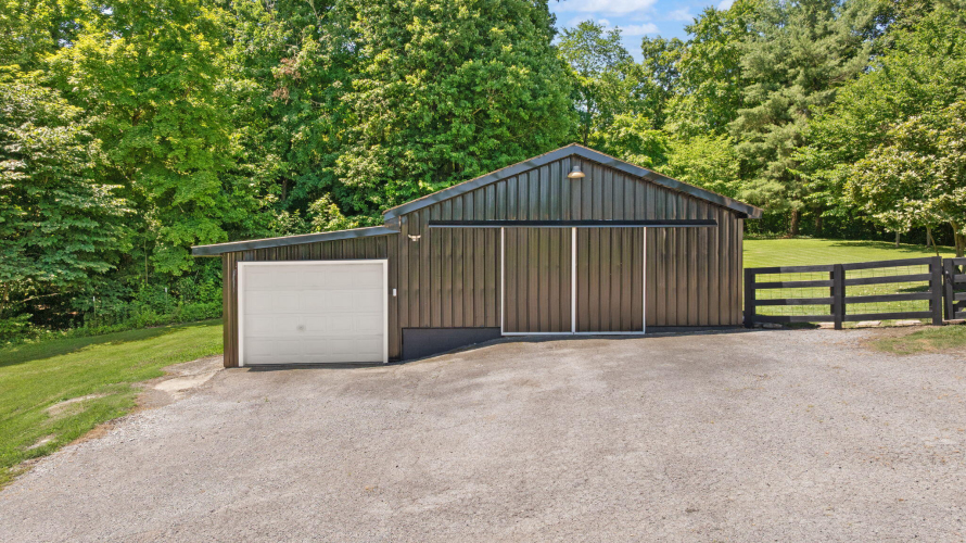 Listing Image 45
