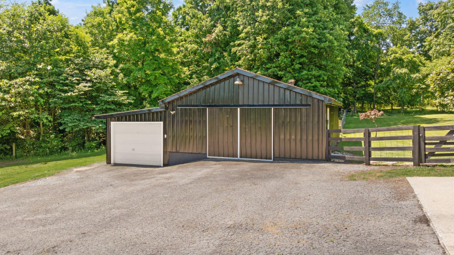 Listing Image 46