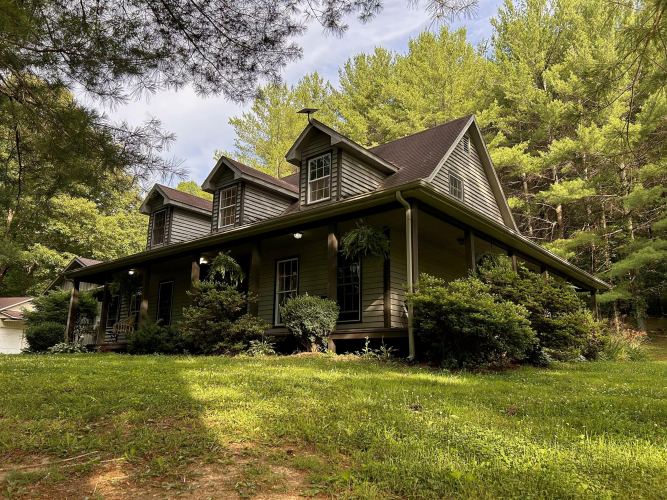 Listing Image 103