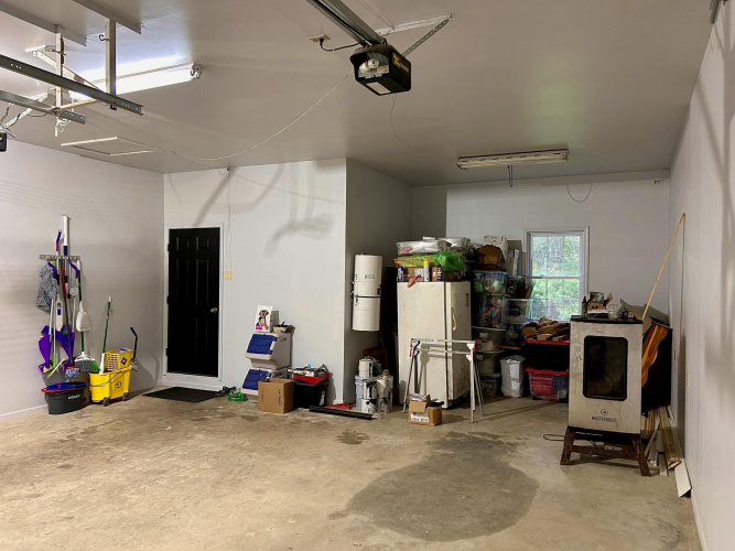 Listing Image 24