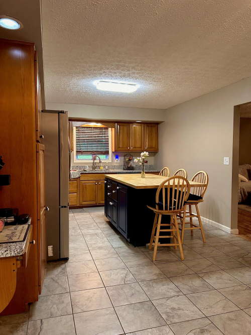 Listing Image 58