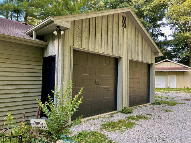 Listing Image 76