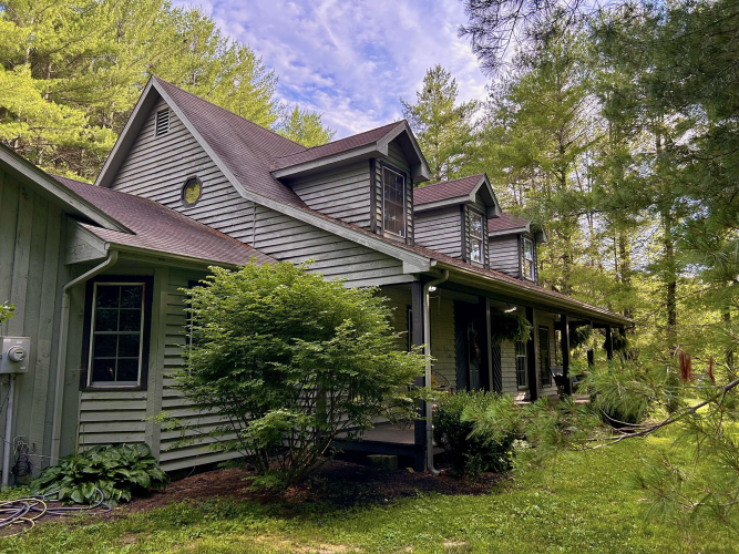 Listing Image 79