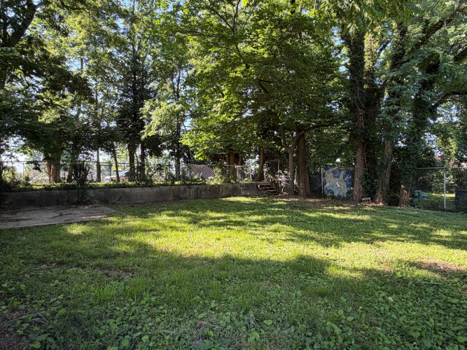 Listing Image 35