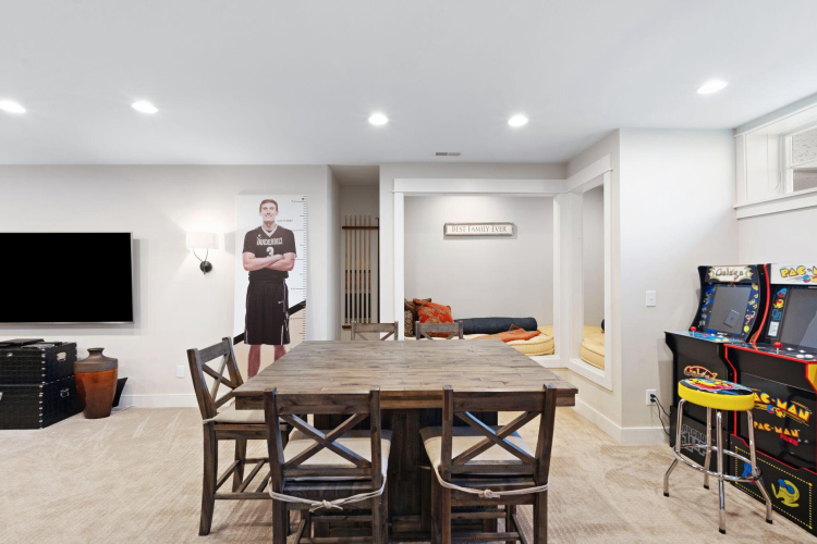 Listing Image 59