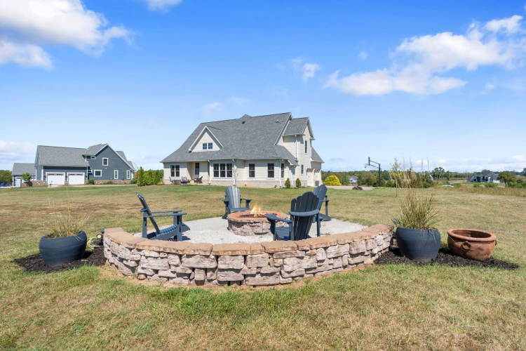 Listing Image 68