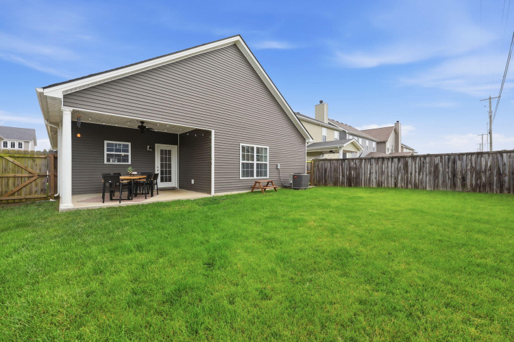 Listing Image 23